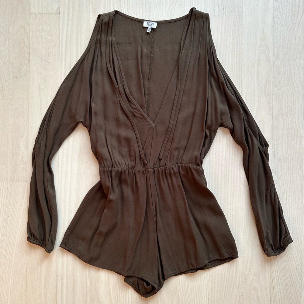Cold-shoulder olive green romper